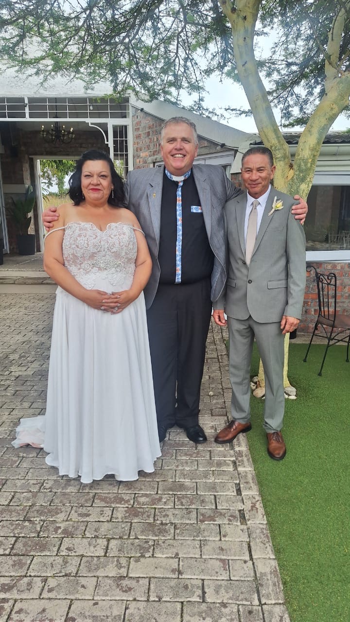 Wedding ceremony by Dr. Gerrit Rademeyer in Despatch