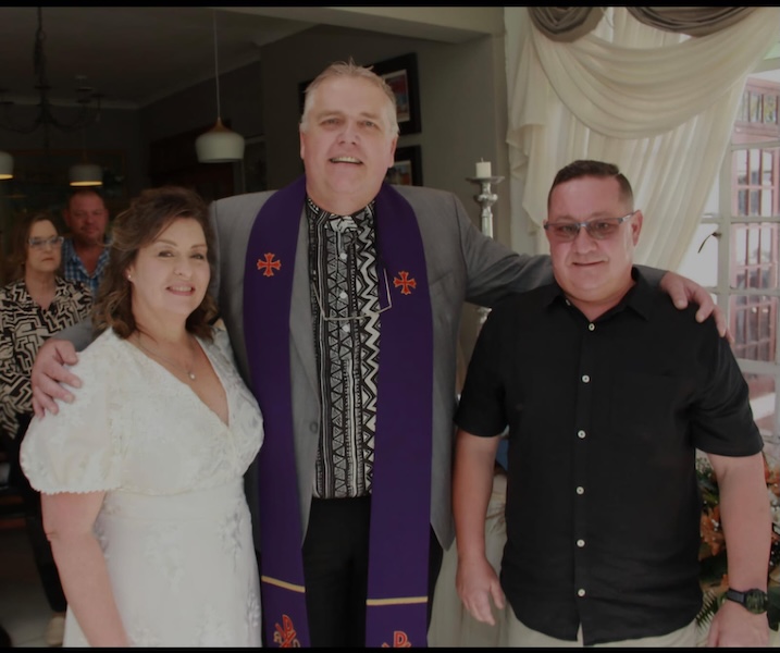 Wedding ceremony by Dr. Gerrit Rademeyer in Despatch