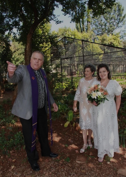 Wedding ceremony by Dr. Gerrit Rademeyer in Despatch