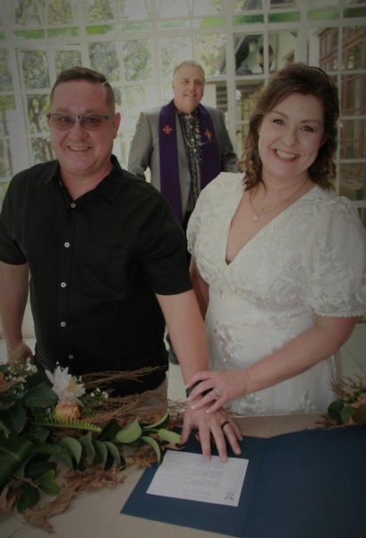 Wedding ceremony by Dr. Gerrit Rademeyer in Despatch